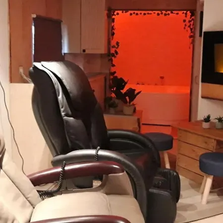 Mobil-home Spacieux Avec Terrasse - 6 Personnes - Api-1-52-676 * Sournia